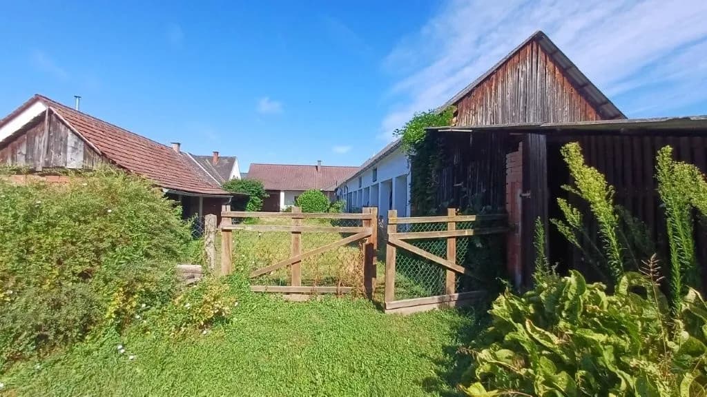 5-Zimmer-Immobilie kaufen in Jennersdorf – 126 m², € 159.000 – Bild 12 von 40
