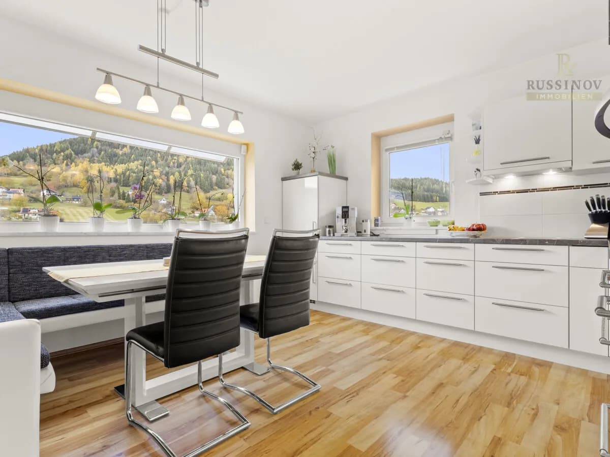 4-Zimmer-Haus kaufen in Klagenfurt Land – 170 m², € 549.800 – Bild 2 von 12