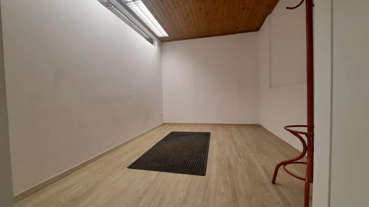 3-Zimmer-Gewerbeimmobilie mieten in Graz – 49 m², € 780 – Bild 4 von 6