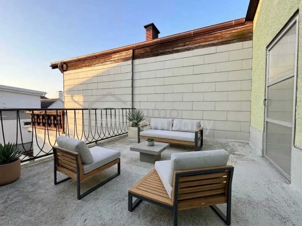 9-Zimmer-Gewerbeimmobilie kaufen in Gmünd – 329 m², € 269.000