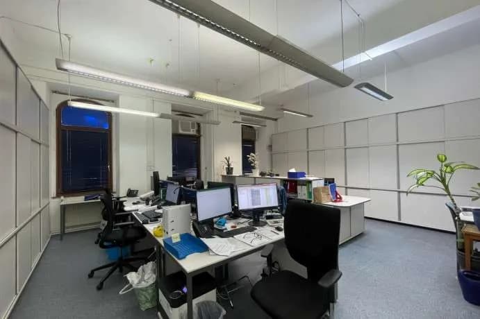 Gewerbeimmobilie mieten in Wien – 418 m², € 10 – Bild 3 von 9