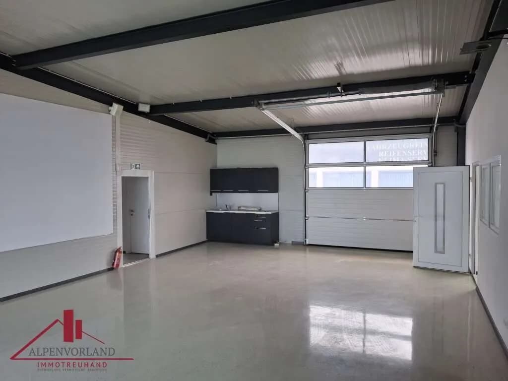 Gewerbeimmobilie mieten in Krems Land – 240 m², € 2.900