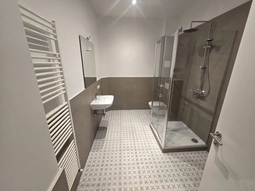 4-Zimmer-Gewerbeimmobilie mieten in Wien – 100,8 m², € 1.567 – Bild 8 von 16