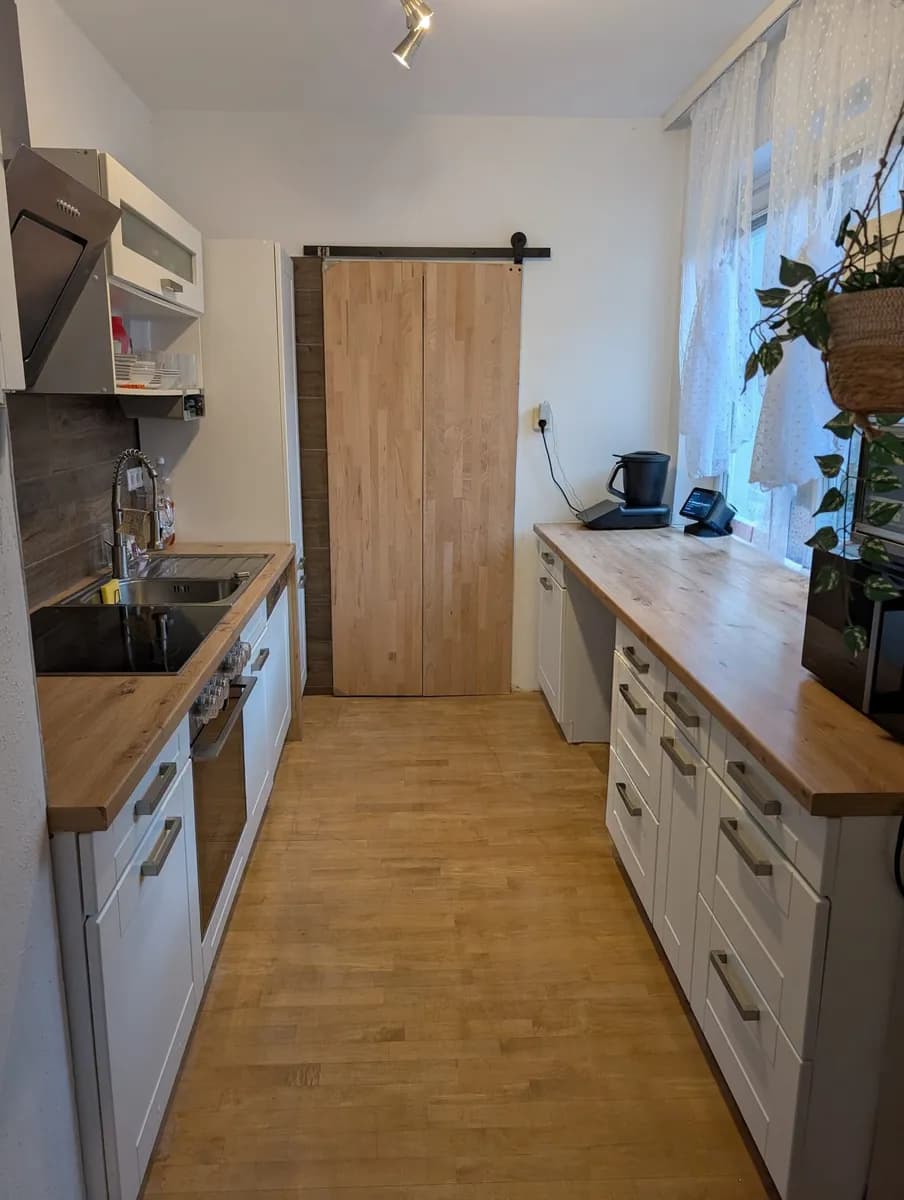 5-Zimmer-Wohnung mieten in Neunkirchen – 124 m², € 1.090 – Bild 3 von 22