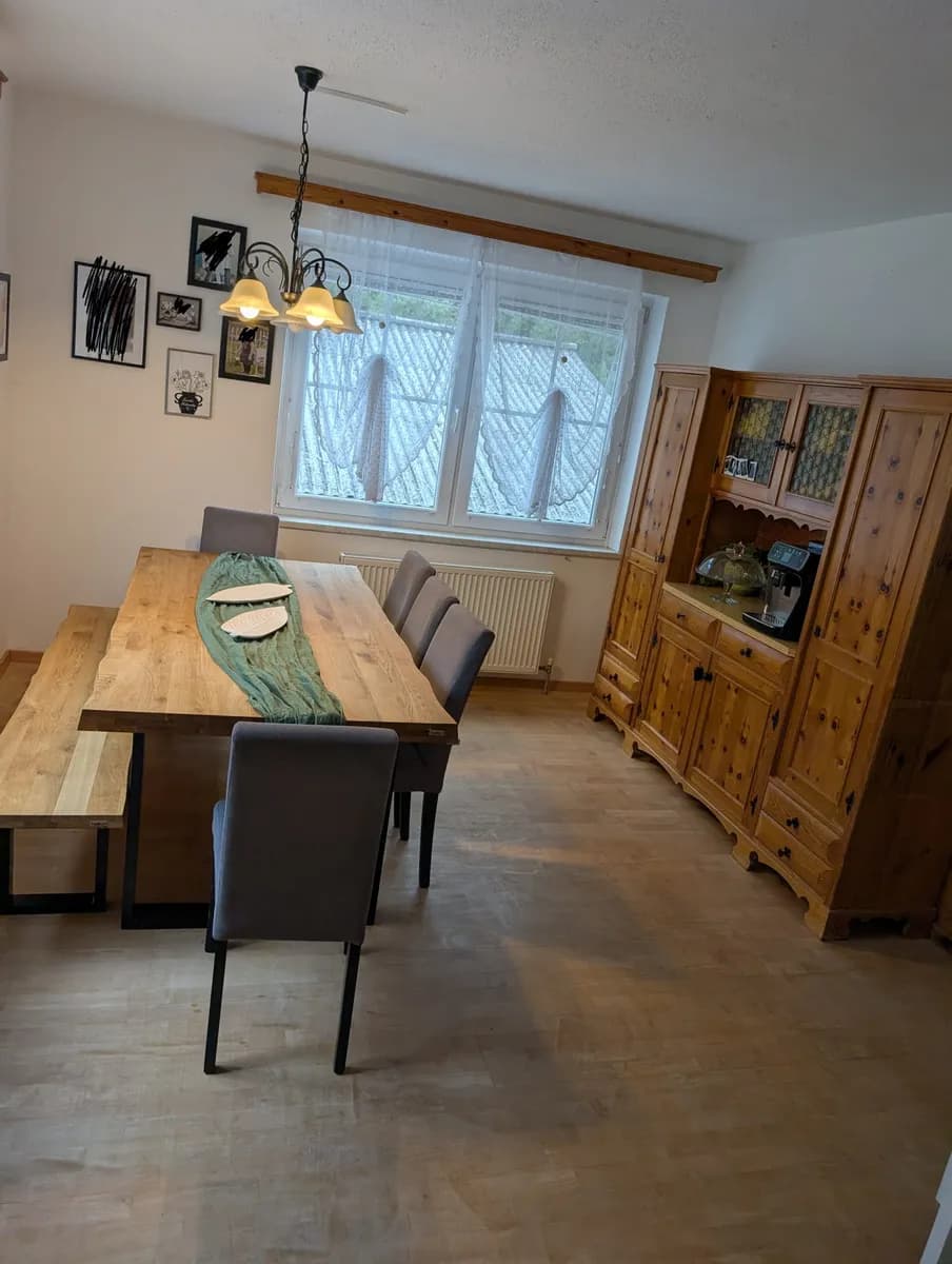 5-Zimmer-Wohnung mieten in Neunkirchen – 124 m², € 1.090 – Bild 7 von 22