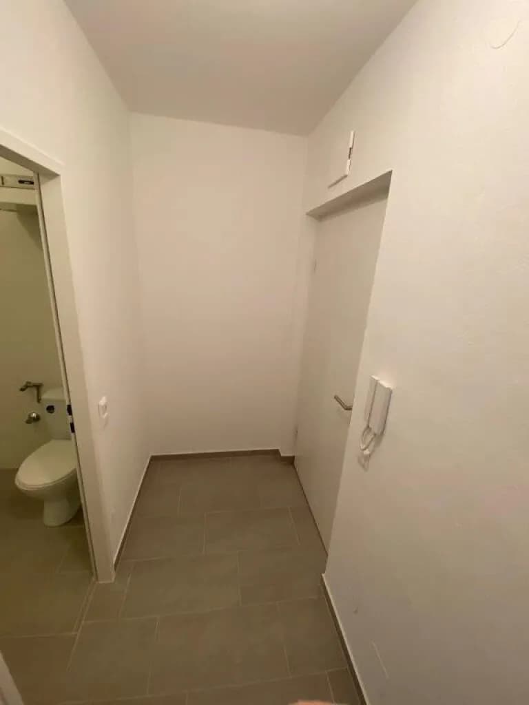 1-Zimmer-Wohnung kaufen in Linz – 37,83 m², € 195.000 – Bild 7 von 8