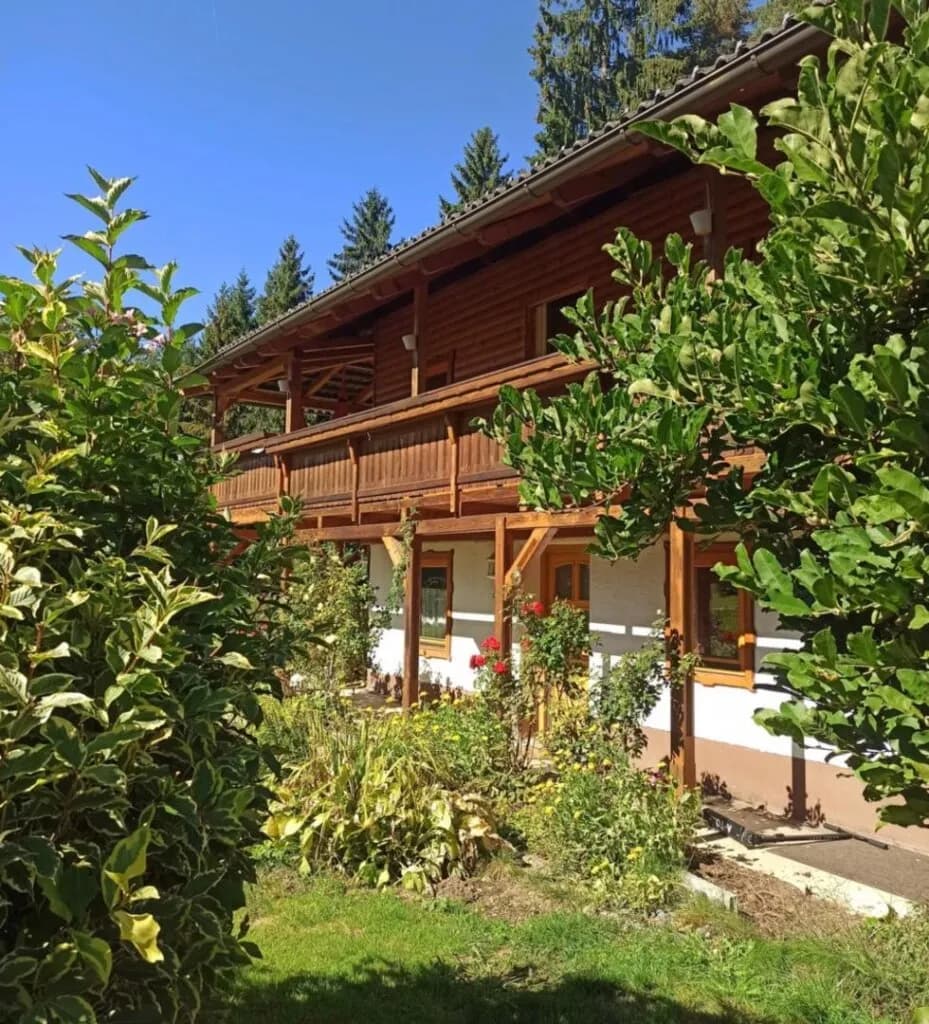 7-Zimmer-Immobilie kaufen in Feldkirchen – 137,59 m², € 1.550.000 – Bild 2 von 38