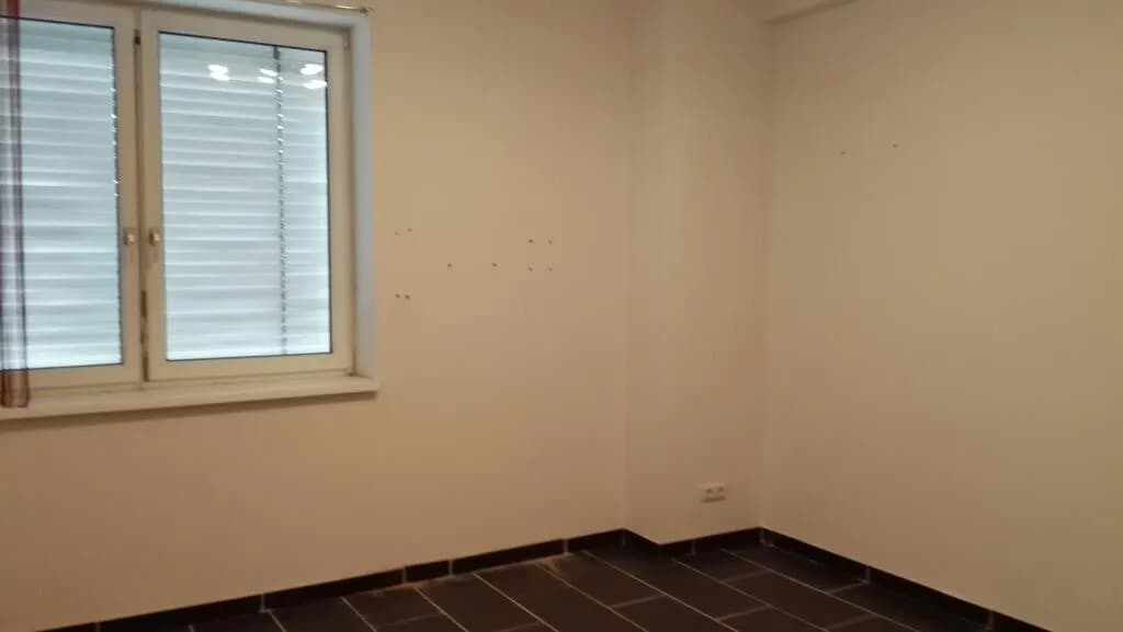 Gewerbeimmobilie mieten in Amstetten – 50 m², € 213 – Bild 6 von 26