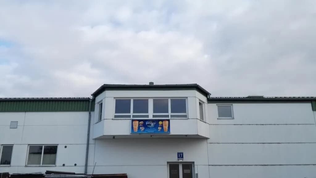Gewerbeimmobilie mieten in Amstetten – 50 m², € 213 – Bild 7 von 26