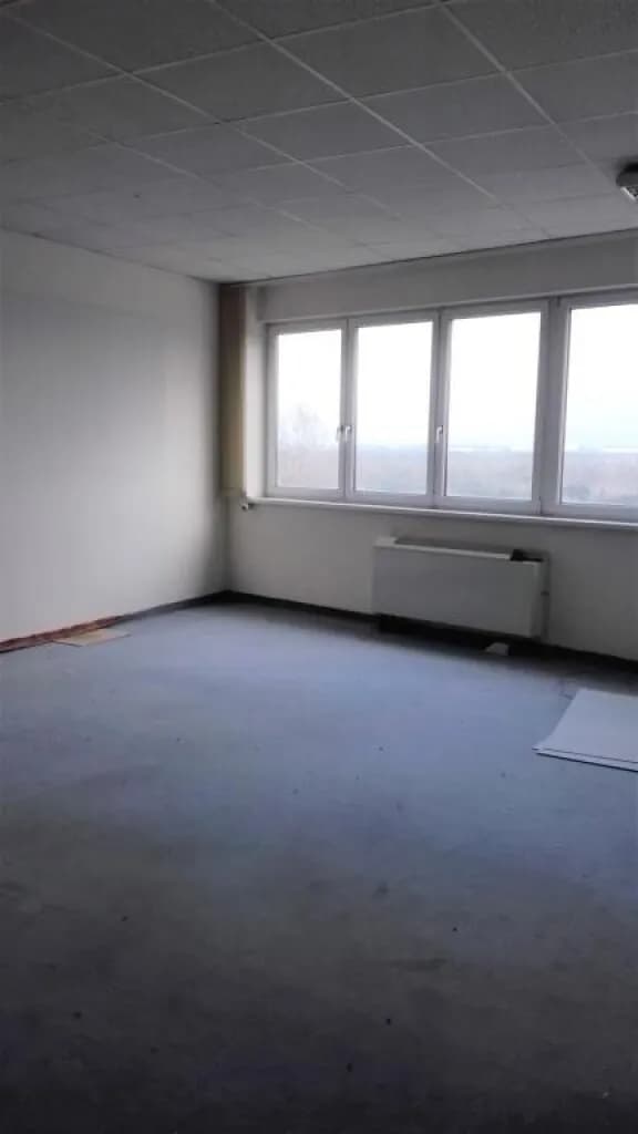 Gewerbeimmobilie mieten in Amstetten – 50 m², € 213 – Bild 8 von 26