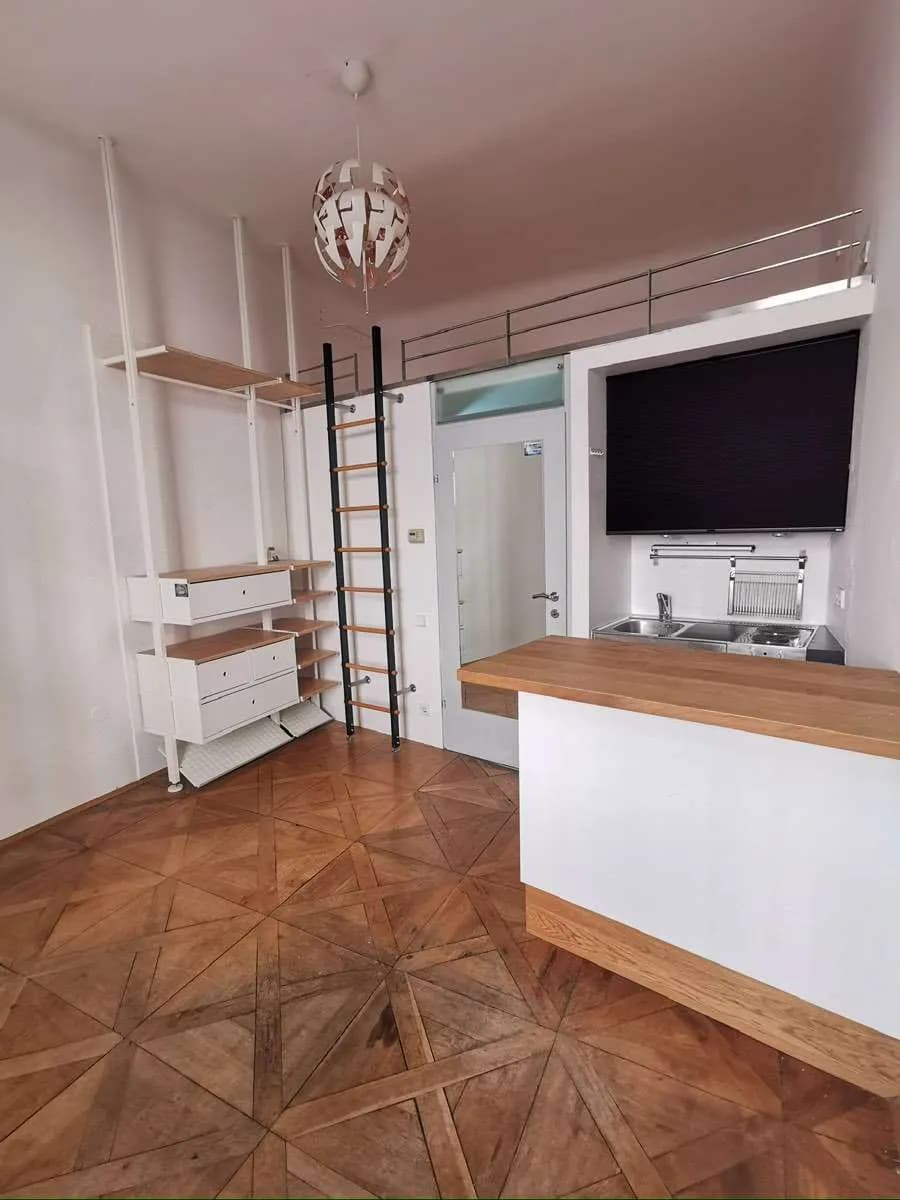 1-Zimmer-Wohnung mieten in Graz – 25 m², € 450 – Bild 1 von 7