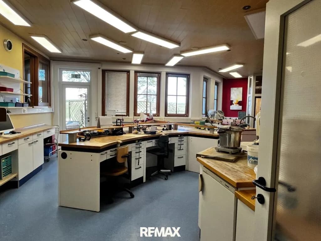 6-Zimmer-Gewerbeimmobilie mieten in Grieskirchen – 161 m²