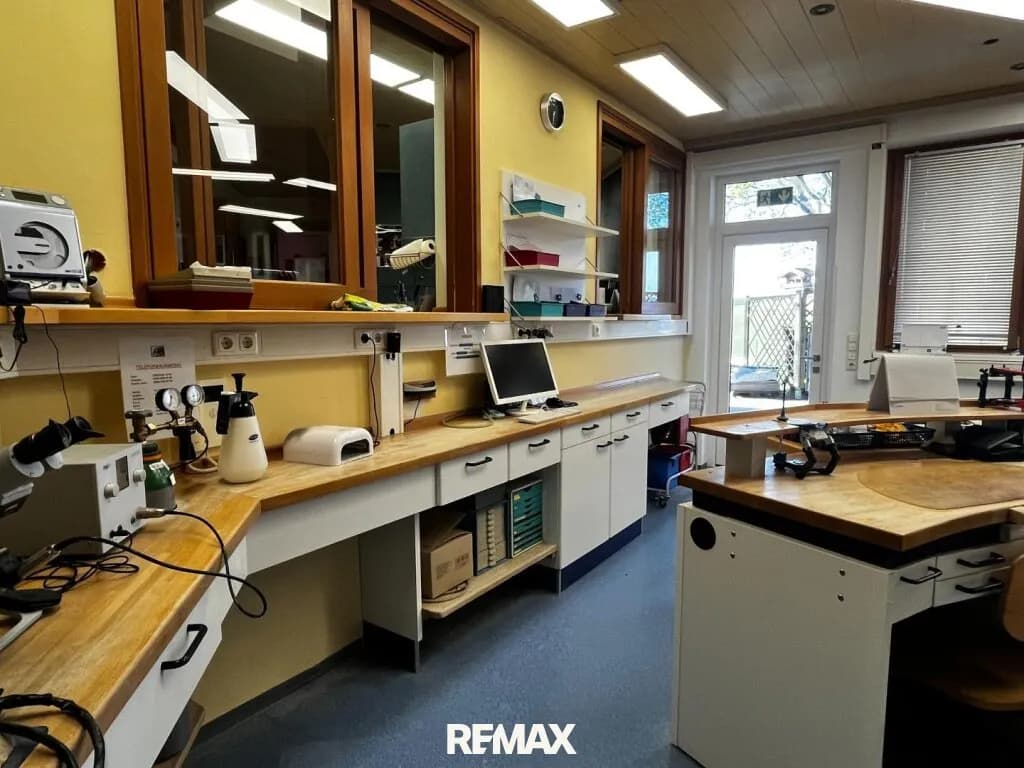 6-Zimmer-Gewerbeimmobilie mieten in Grieskirchen – 161 m² – Bild 2 von 14