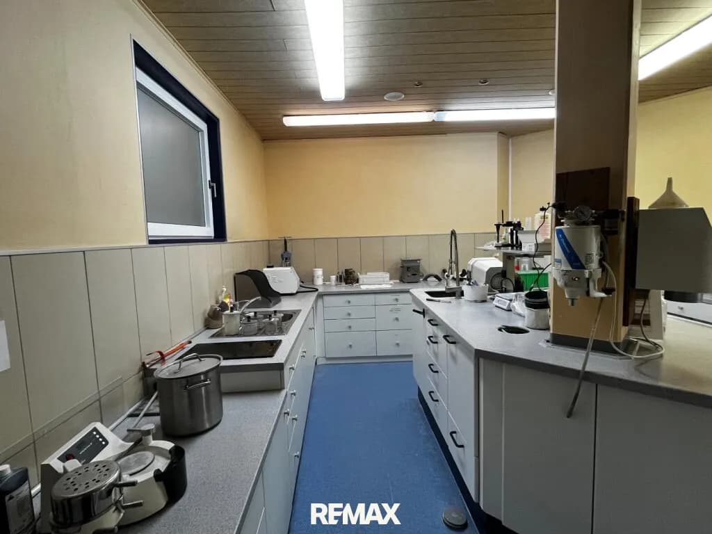 6-Zimmer-Gewerbeimmobilie mieten in Grieskirchen – 161 m² – Bild 4 von 14
