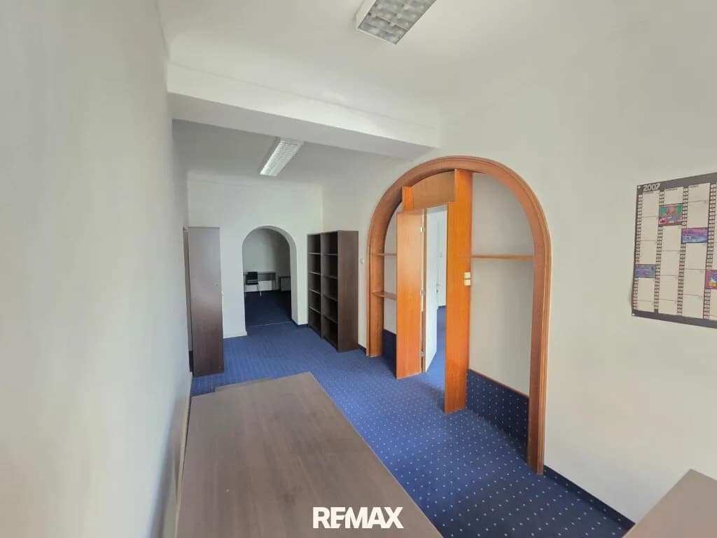 3-Zimmer-Gewerbeimmobilie mieten in Schärding – 75 m², € 664 – Bild 4 von 4