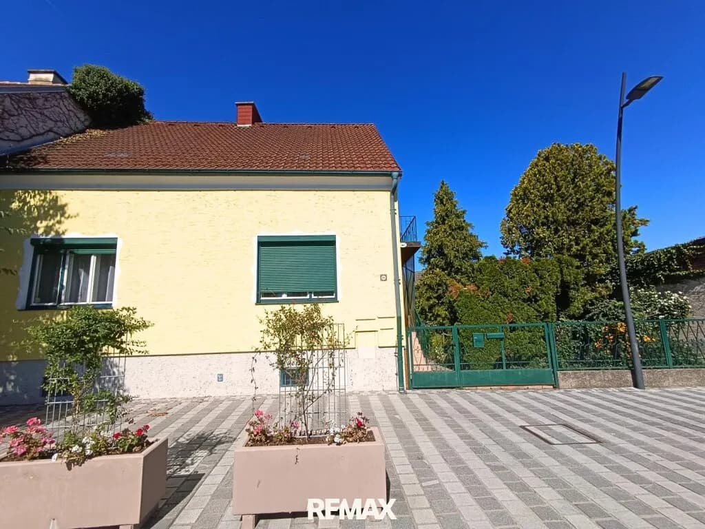 4-Zimmer-Haus kaufen in Baden – 175,5 m², € 399.000 – Bild 1 von 13