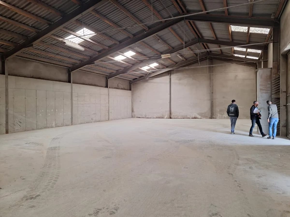 Gewerbeimmobilie mieten in Korneuburg – 1 500 m², € 5 – Bild 4 von 10