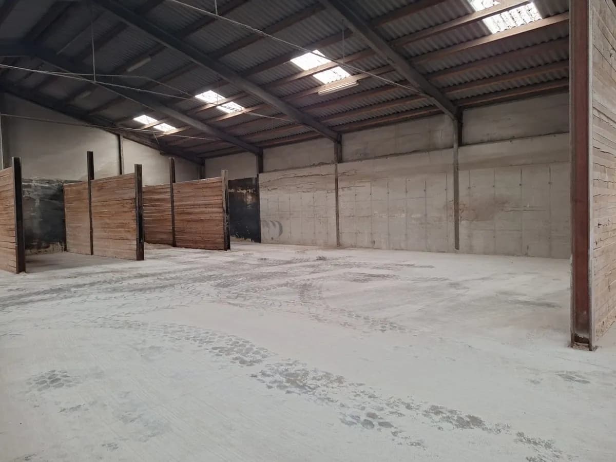 Gewerbeimmobilie mieten in Korneuburg – 1 500 m², € 5 – Bild 6 von 10