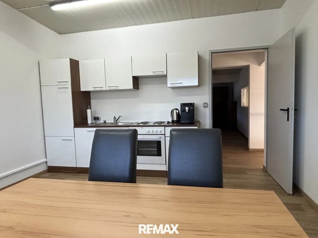 Gewerbeimmobilie mieten in Schärding – 350 m², € 3.943 – Bild 11 von 13