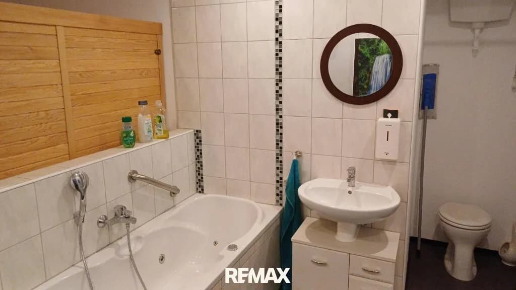 9-Zimmer-Haus kaufen in Schärding – 270 m², € 399.000 – Bild 17 von 23