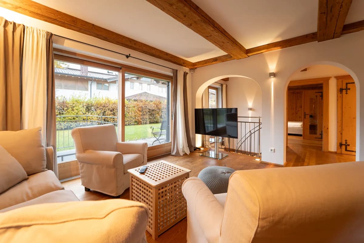 4-Zimmer-Wohnung kaufen in Kitzbühel – 135 m², € 1.900.000 – Bild 2 von 13