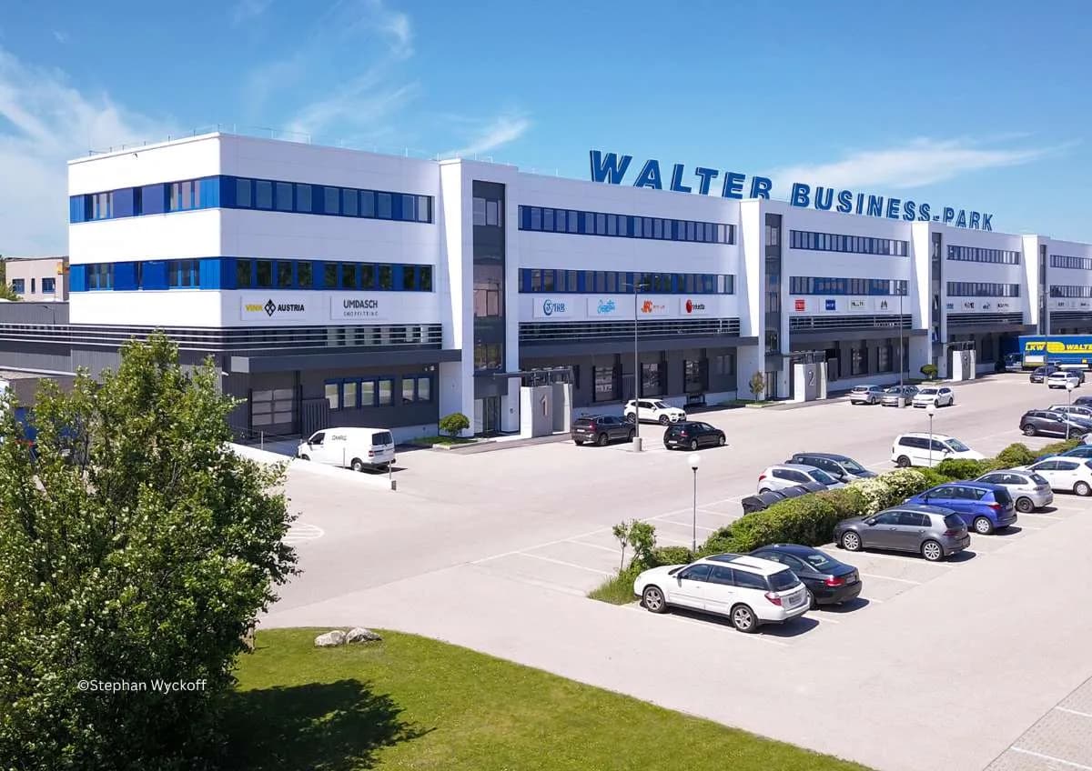 Gewerbeimmobilie mieten in Mödling – 286 m², € 3.003 – Bild 1 von 8