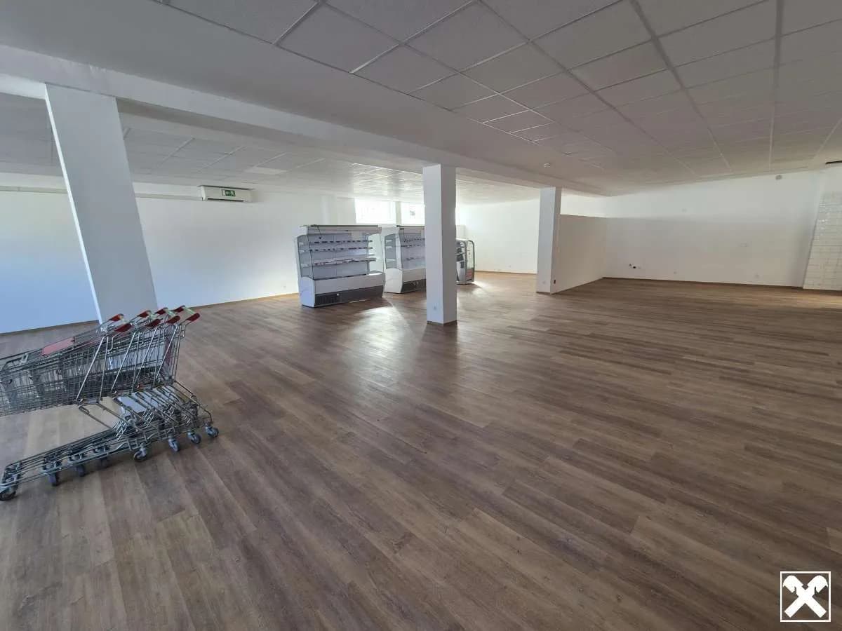 Gewerbeimmobilie mieten in Korneuburg – 280 m², € 2.000 – Bild 4 von 5