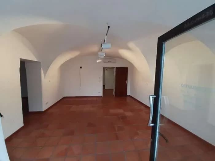 Gewerbeimmobilie mieten in Hartberg-Fürstenfeld – 59 m², € 1.080 – Bild 2 von 5
