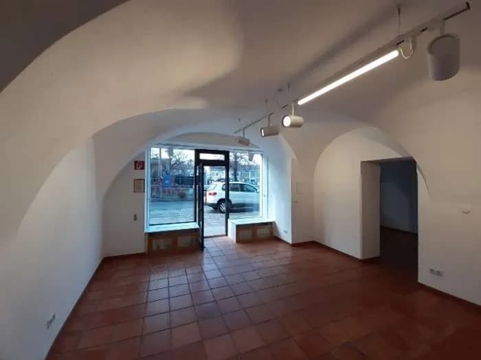 Gewerbeimmobilie mieten in Hartberg-Fürstenfeld – 59 m², € 1.080 – Bild 3 von 5