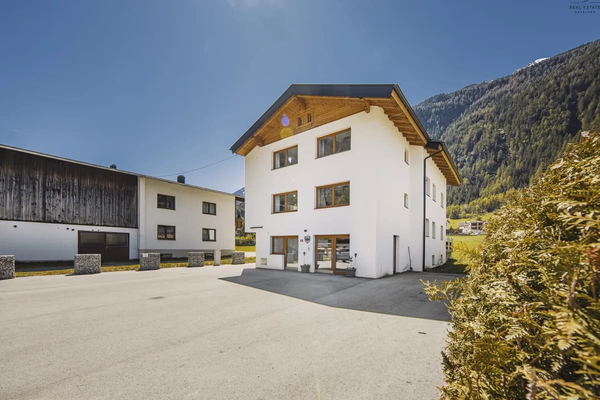 14-Zimmer-Haus kaufen in Imst – 238 m², € 985.000 – Bild 23 von 27