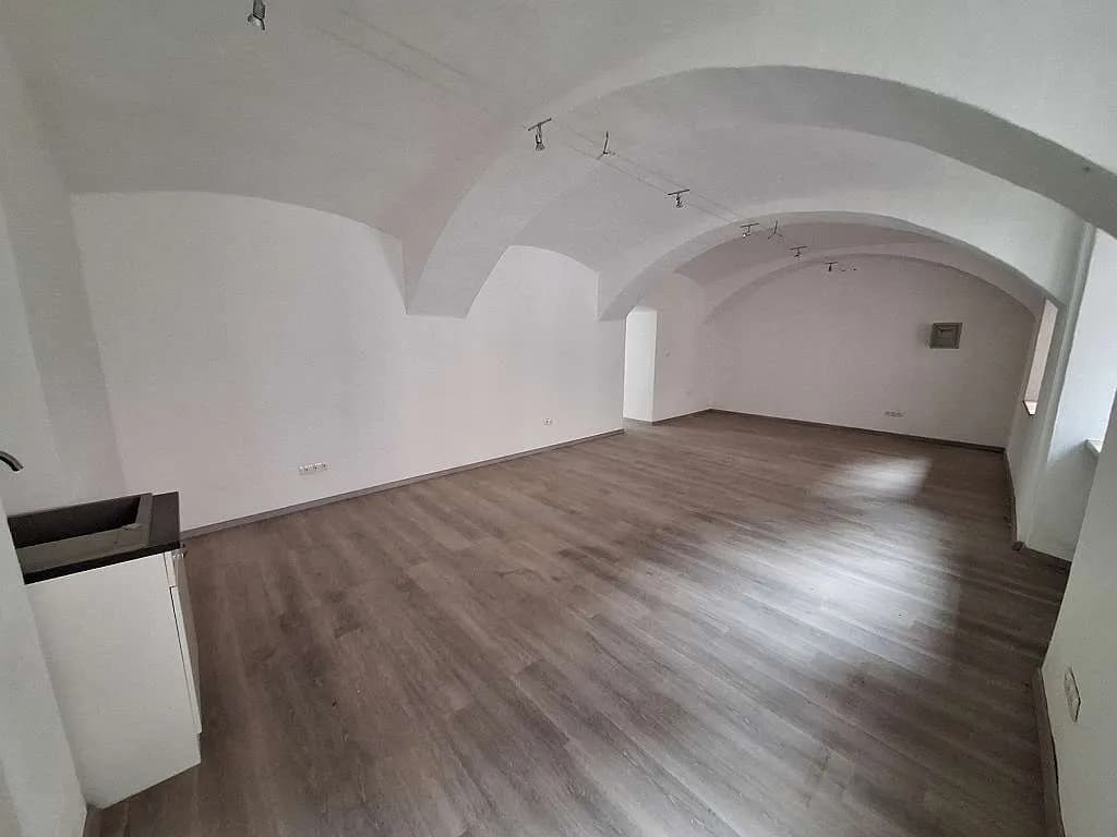 2-Zimmer-Gewerbeimmobilie mieten in Sankt Veit an der Glan – 100 m², € 1.185 – Bild 9 von 15