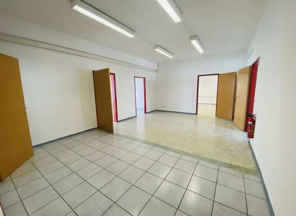 5-Zimmer-Gewerbeimmobilie mieten in Murtal – 206 m², € 2.015 – Bild 30 von 33