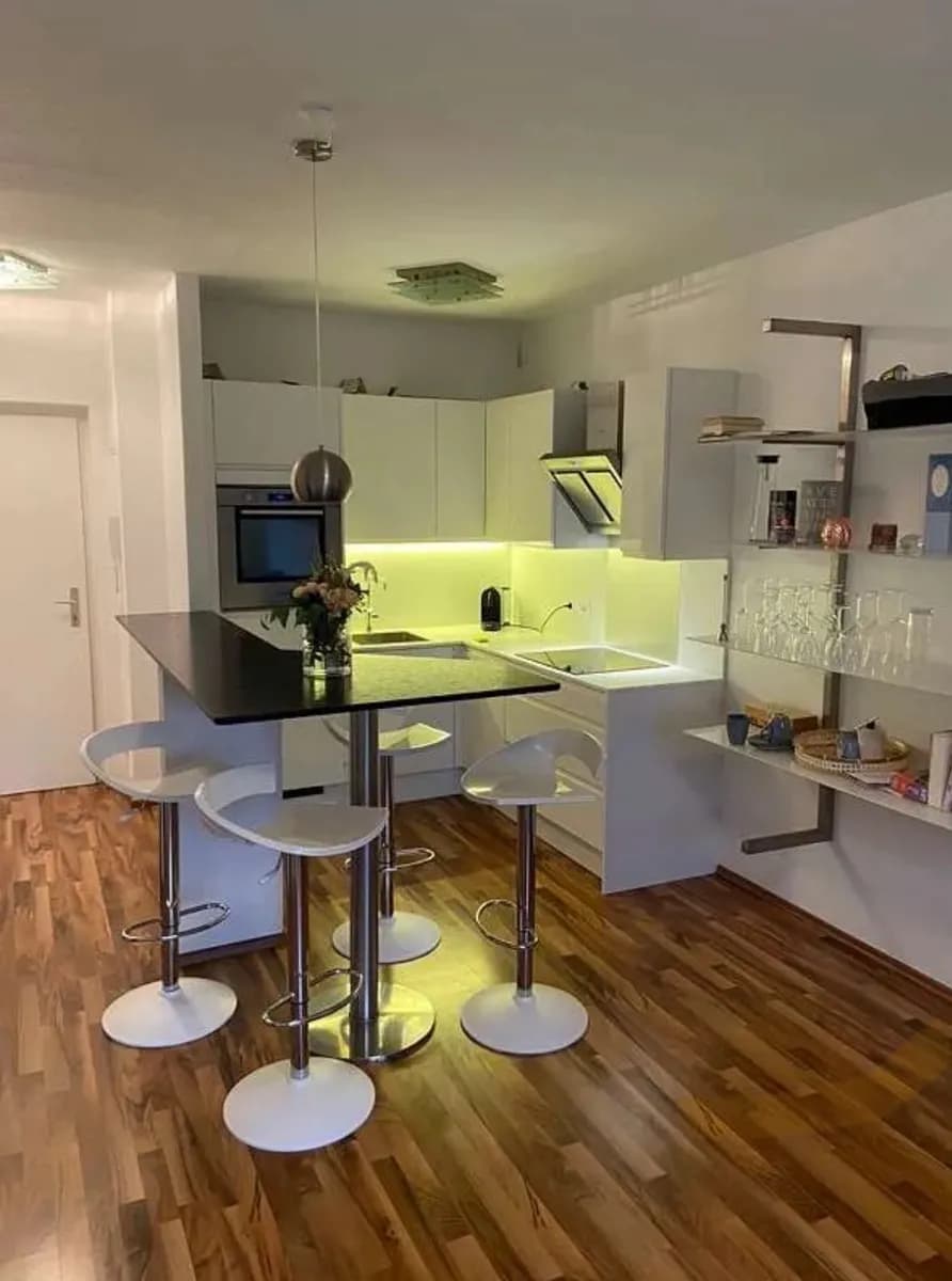 2-Zimmer-Wohnung mieten in Gmunden – 52 m², € 795 – Bild 10 von 11
