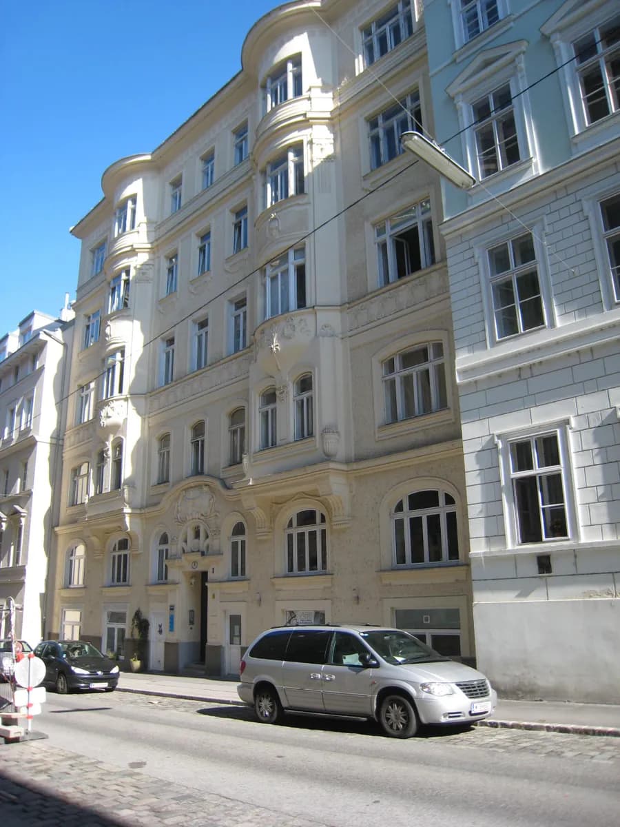 5-Zimmer-Gewerbeimmobilie mieten in Wien – 170 m², € 3.228 – Bild 1 von 5