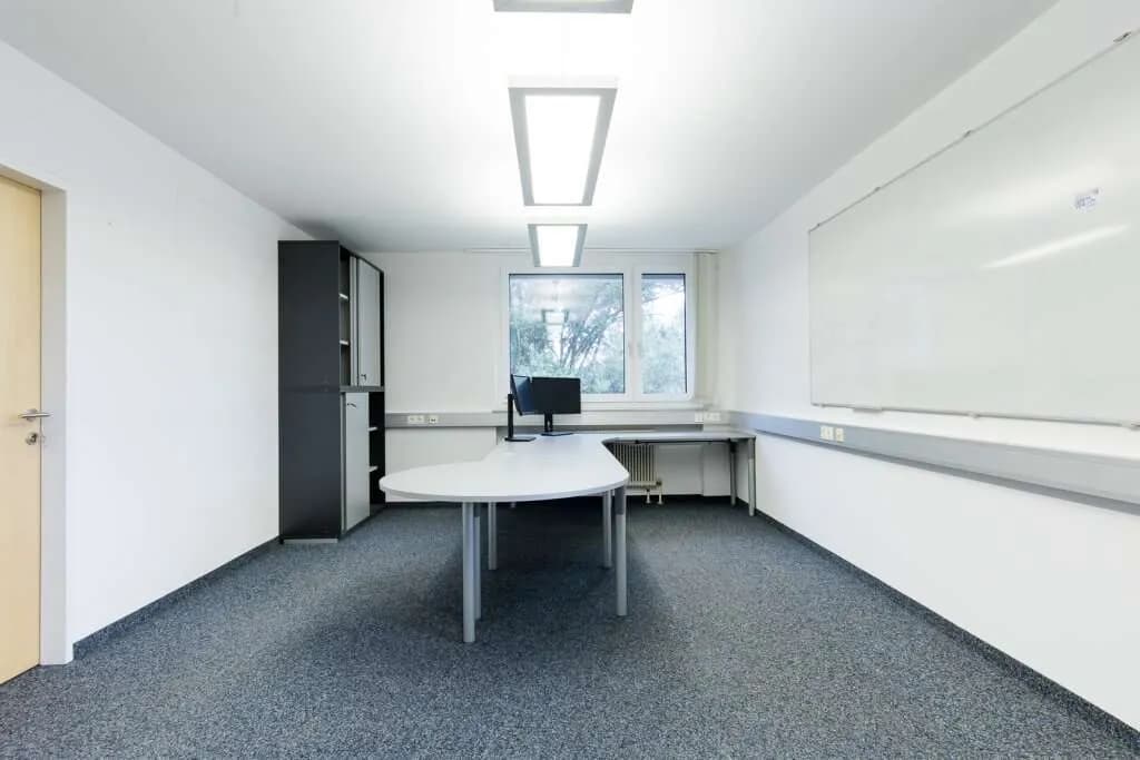 Gewerbeimmobilie mieten in Salzburg Stadt – 343 m², € 4.875
