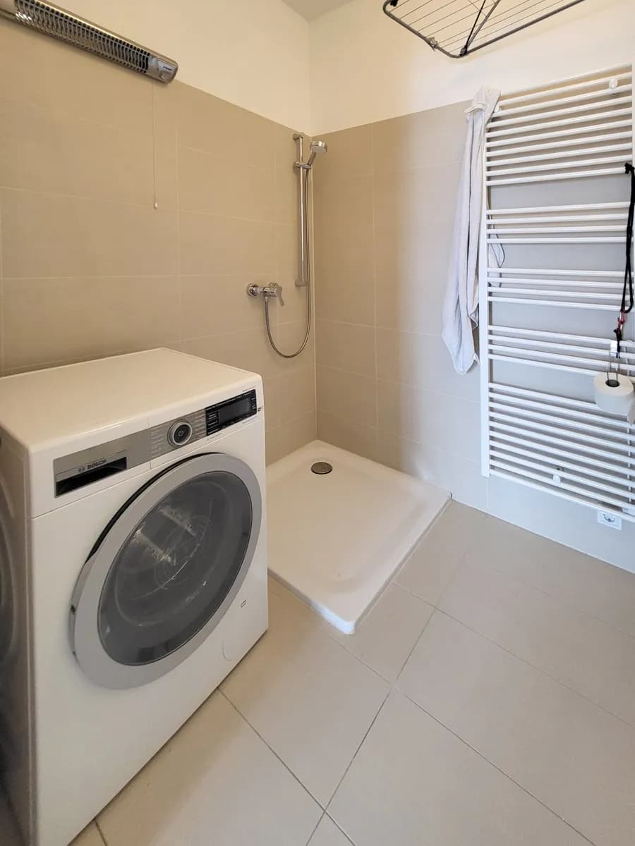 4-Zimmer-Wohnung mieten in Wien – 100 m², € 2.499 – Bild 9 von 12