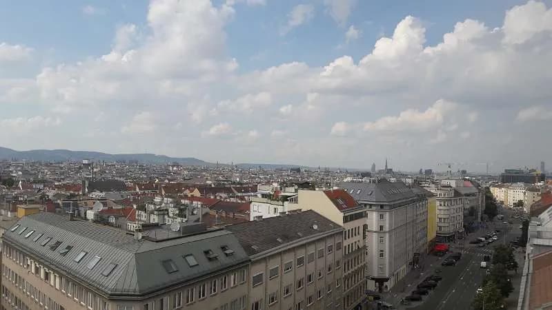 2-Zimmer-Wohnung mieten in Wien – 54 m², € 975 – Bild 2 von 23
