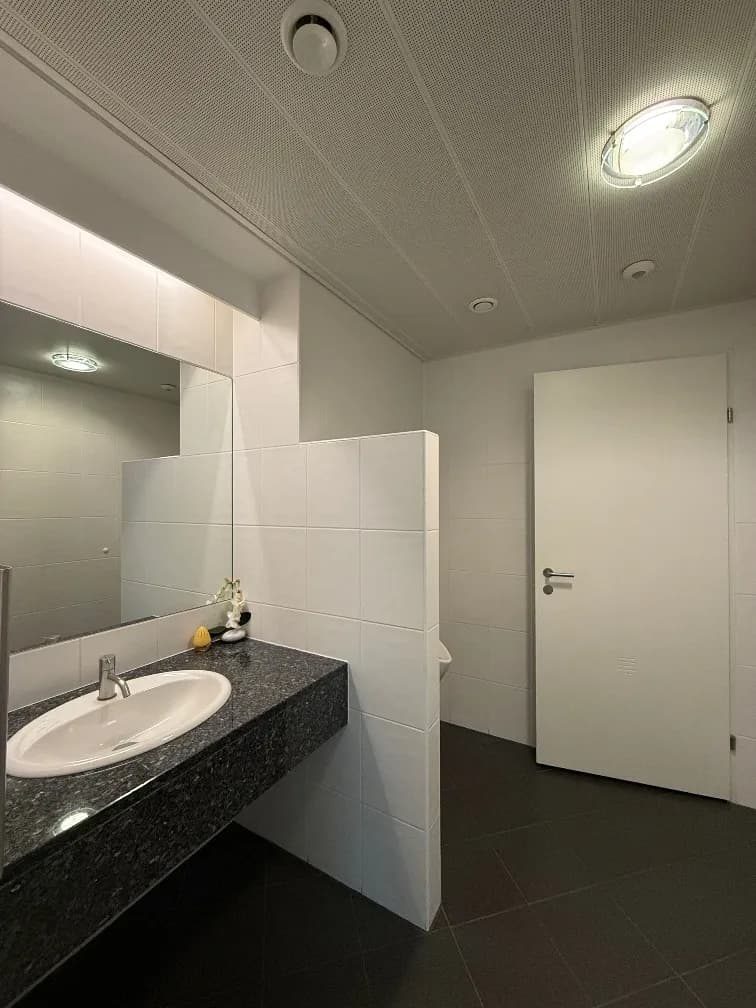 8-Zimmer-Gewerbeimmobilie mieten in Wien – 294 m², € 7.741 – Bild 6 von 29