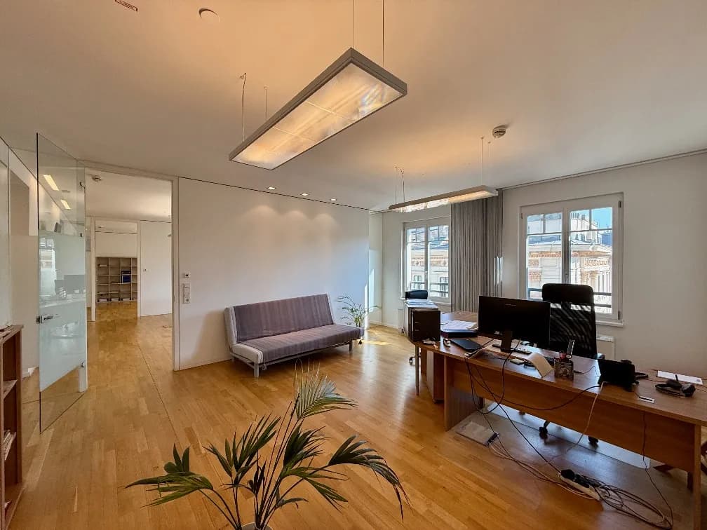 8-Zimmer-Gewerbeimmobilie mieten in Wien – 294 m², € 7.741 – Bild 8 von 29