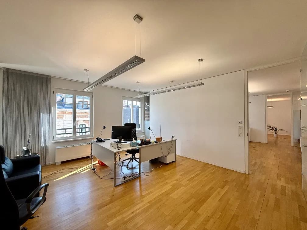 8-Zimmer-Gewerbeimmobilie mieten in Wien – 294 m², € 7.741 – Bild 10 von 29
