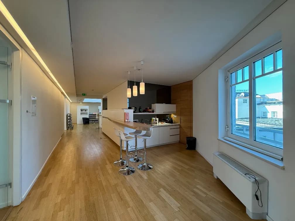 8-Zimmer-Gewerbeimmobilie mieten in Wien – 294 m², € 7.741 – Bild 14 von 29