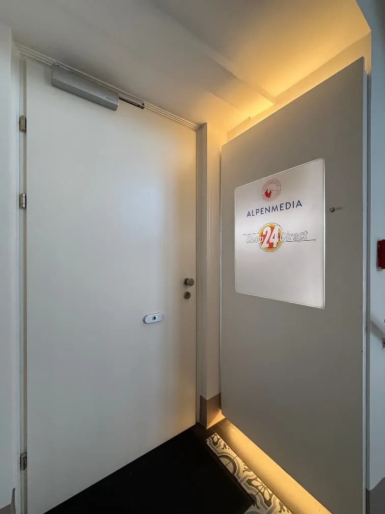 8-Zimmer-Gewerbeimmobilie mieten in Wien – 294 m², € 7.741 – Bild 18 von 29