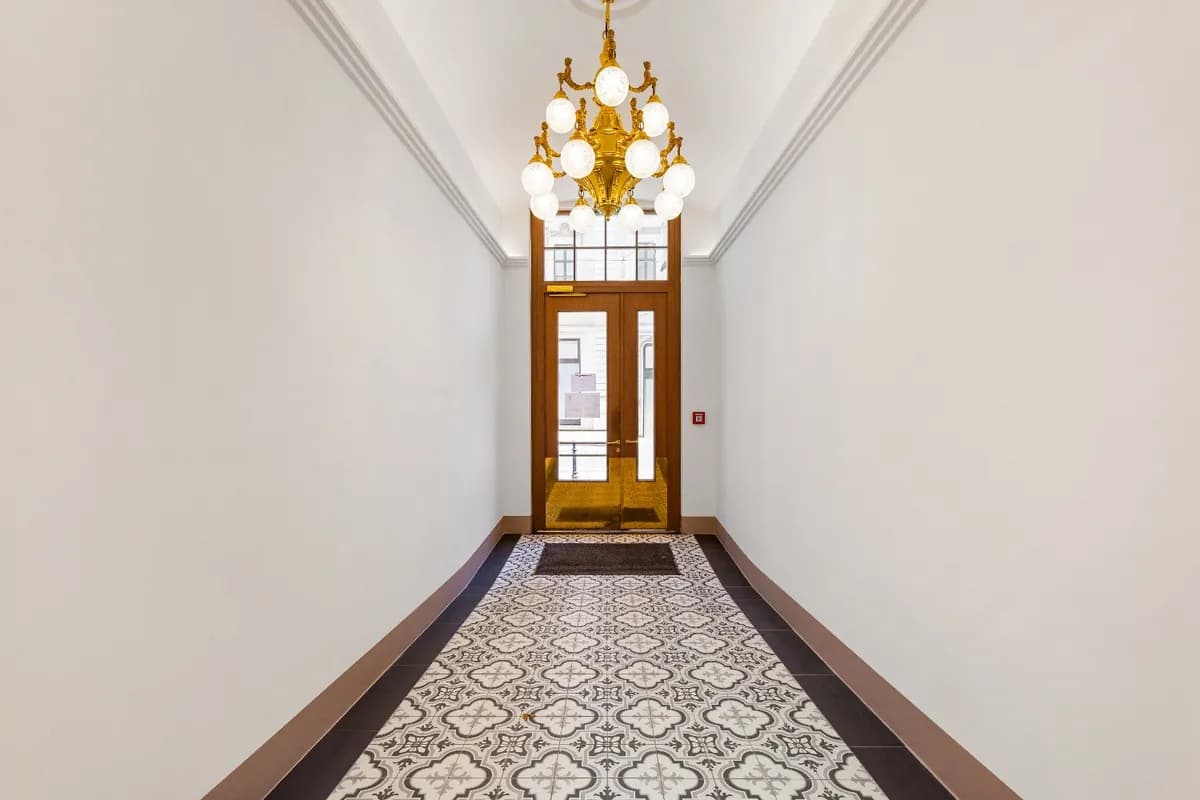 8-Zimmer-Gewerbeimmobilie mieten in Wien – 294 m², € 7.741 – Bild 27 von 29