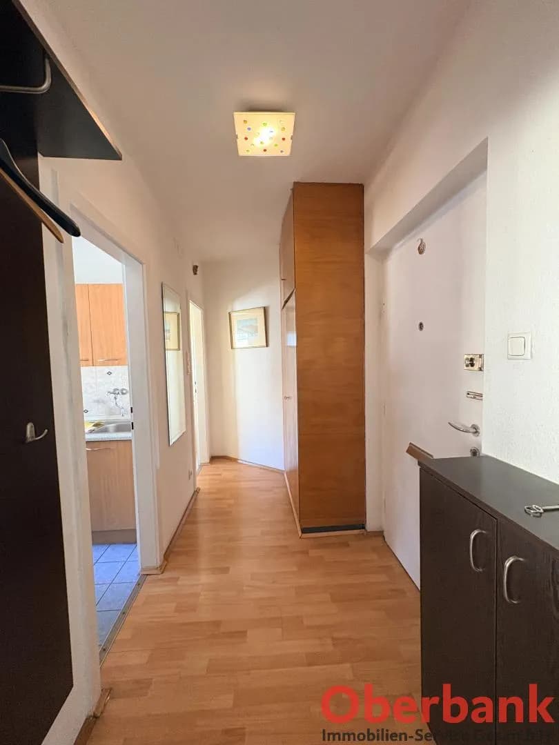 1-Zimmer-Wohnung mieten in Linz – 32 m², € 599 – Bild 3 von 8