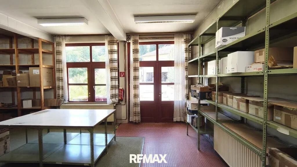 8-Zimmer-Gewerbeimmobilie kaufen in Waidhofen an der Thaya – 185 m², € 125.000 – Bild 10 von 13