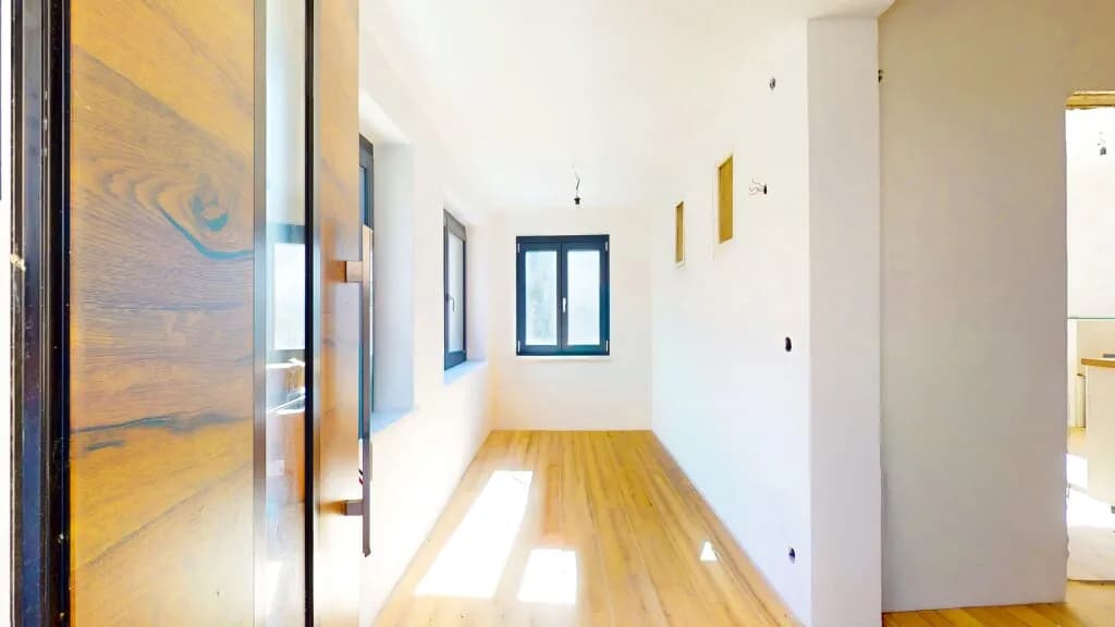 7-Zimmer-Haus kaufen in Klagenfurt Land – 208,7 m², € 749.000 – Bild 2 von 27