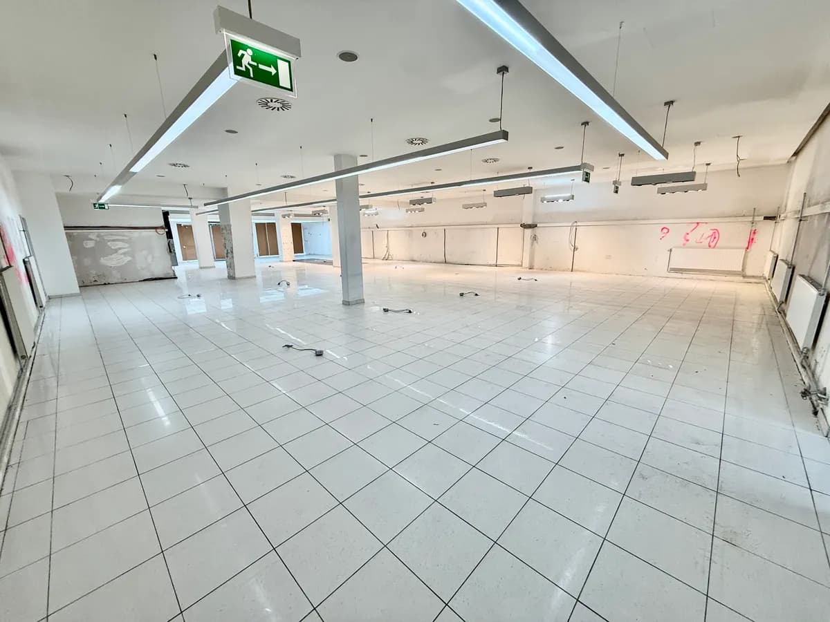 Gewerbeimmobilie mieten in Wien – 415 m², € 5.664 – Bild 2 von 12