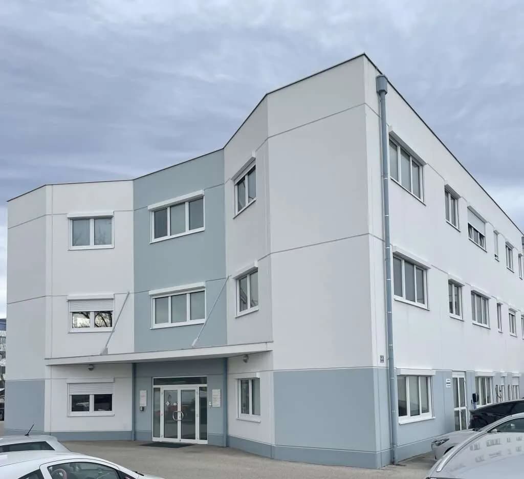 1-Zimmer-Gewerbeimmobilie mieten in Baden – 21 m², € 306