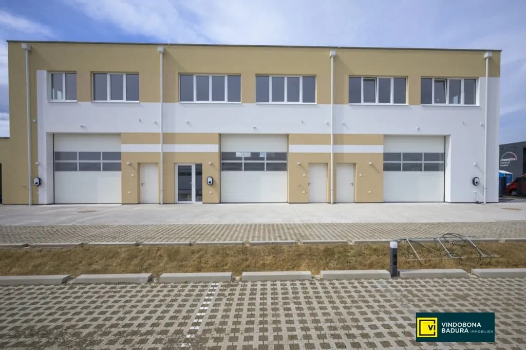 Gewerbeimmobilie mieten in Baden – 177 m², € 2.417