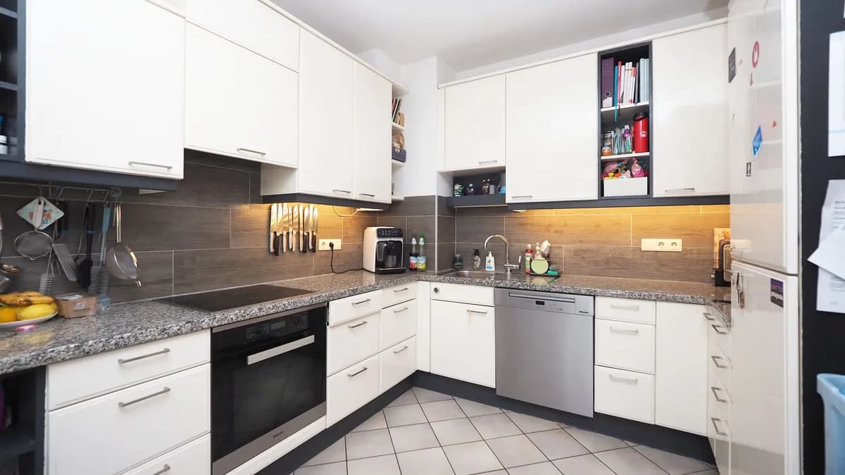 4-Zimmer-Wohnung kaufen in Vöcklabruck – 98 m², € 519.000 – Bild 3 von 8